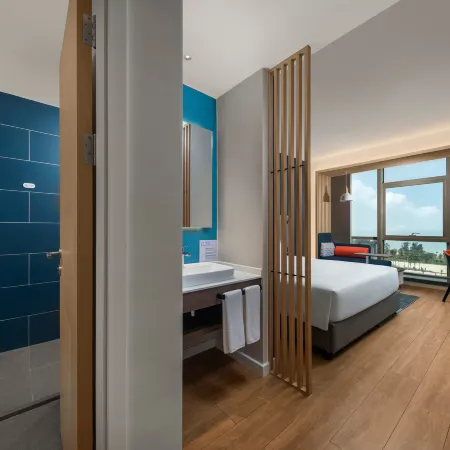 Holiday Inn Express BEIHAI SILVER BEACH by IHG