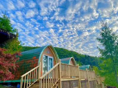 Fengdu County Homestay (Linyun Mountain Residence) Hotels near Nantianhu Scenic Area