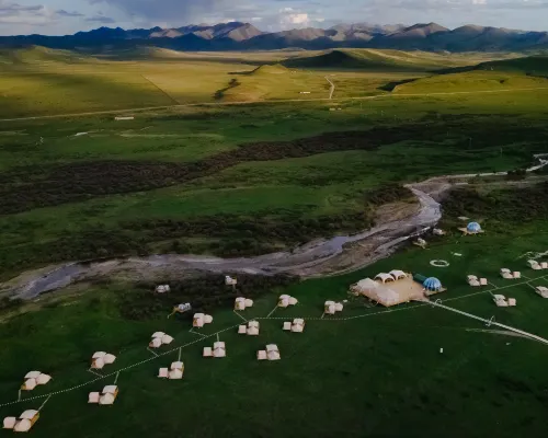 Yano International Camping Park Hotels in Hezuo