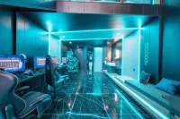 Bobi Xiong E-sports Hotel