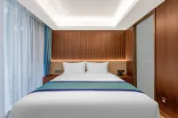 Qiqushan Hotel - balcony
