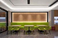 Kaimeix Hotel (Baojing Station Branch) Hotels in Baojing County