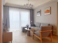 Shangju Seaview holiday apartment (Yangxi Yueliangwan branch) - Mountain view