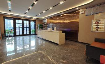 Xinjihao Hotel - Housity