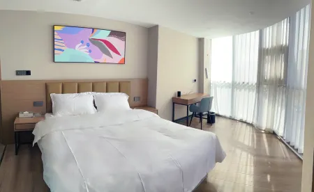 Pai Hotel (Xiangcheng Lianhua Avenue People's Park) Отели рядом с достопримечательностью «Nandun Ancient City»