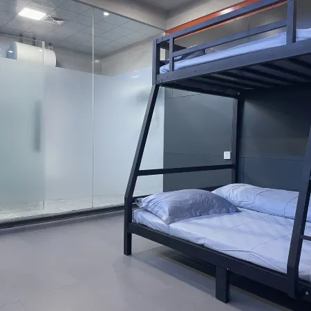 Chucheng E-sports Homestay (Xinyang Jiufang Shopping Plaza)