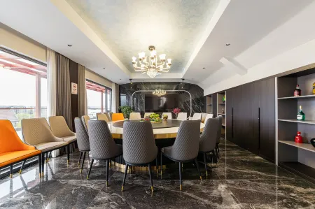 Qiandao Lake Huguang Mountain Boutique B&B Отели рядом с достопримечательностью «Xianshan Mountain»