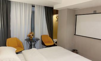 Longshan Yili Apartment