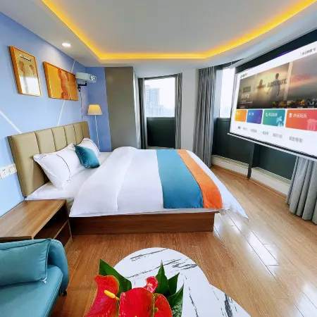 Impression MK Light Luxury Boutique Stay (Fuzhou East Second Ring Taihe Plaza Zhuyu Subway Station)