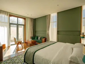 日喀則十里芳菲夏宮療愈飯店