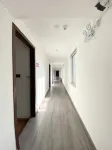 Linhai Sheri King Hotel - parkir