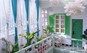 MUSE CAFE GUESTHOUSE