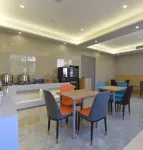 7Days Inn Hotel (Heze Xin Caozhou Wuxiao)