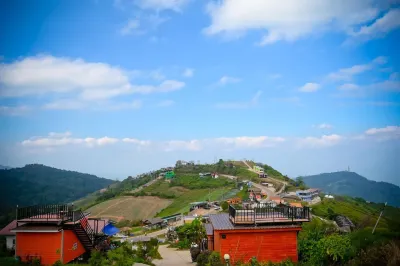 Rai Rak Doi Phutubberk Hotels near Wat Si Ban Yen
