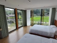 Xiaodanjiang Miao Village Riverside Panorama Homestay