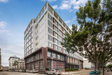 JI Hotel (Pu'er Chayuan Road) Отели в г. Пуэр