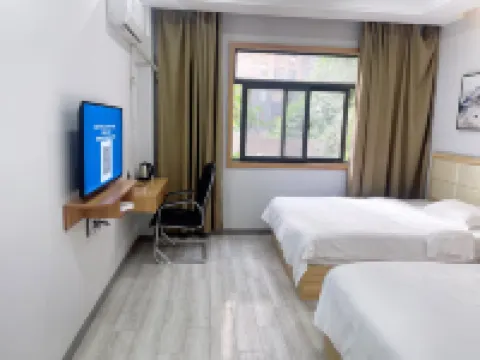 Ezhou Huaxin Hotel (Gedian South Station Branch)