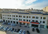 Qiji Hotel (Haicheng Development Zone Experimental School Branch) Hotel in zona Anshan Normal University Liaoning China Haicheng Preschool Education Institute