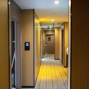 688 Business Hotel
