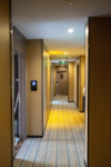 688 Business Hotel