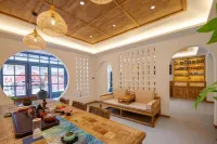 波月築民宿（五爺廟五台山景區店）