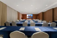 Fenyang Days Inn Wyndham - Business