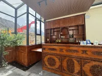 Agong Homestay (Zagana Scenic Area)