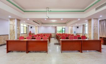 Tianxi Garden Hotel (Shaoguan Nanxiongxiongzhou Park)