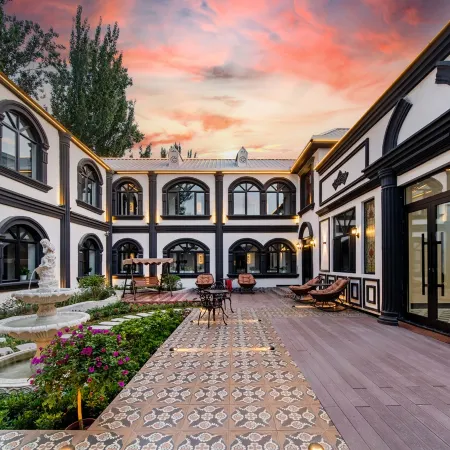 Baiwan Qingfengzhiyao Homestay (Liuxing Street)
