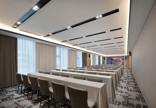 Country Inn & Suites Nanchang West Railway Station Branch Hotel Overview