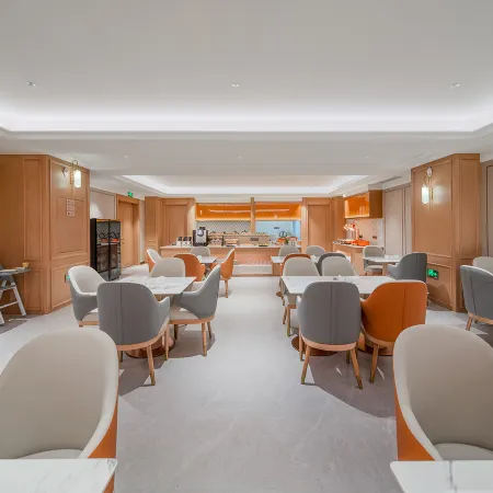 Vienna Hotel (Lincang Yongde)