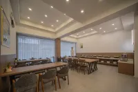 Vipan·Manju Hotel (Zhangjiajie National Forest Park Landmark Store) - New