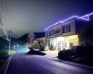 眾山小舍·View 設計師度假人文美宿（黃果樹瀑布景區店） - 寵物友善