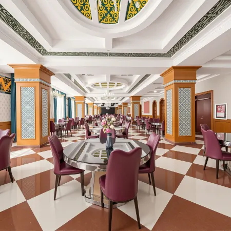 Shuiyunju Hotel (Yining Railway Station Silk Road Light Tourism Town)