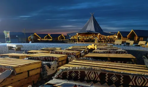 Wanwu Shanhai Resort Camping Hotel