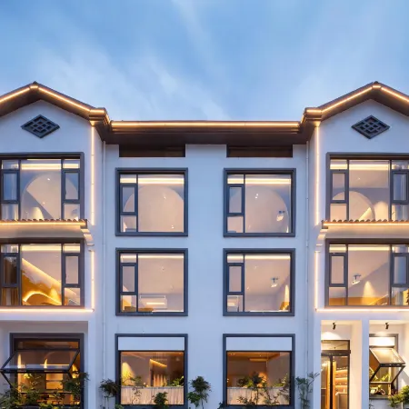 By the Hills · Lure Luxury Designer Valley Resort (Sanqingshan Scenic Area)