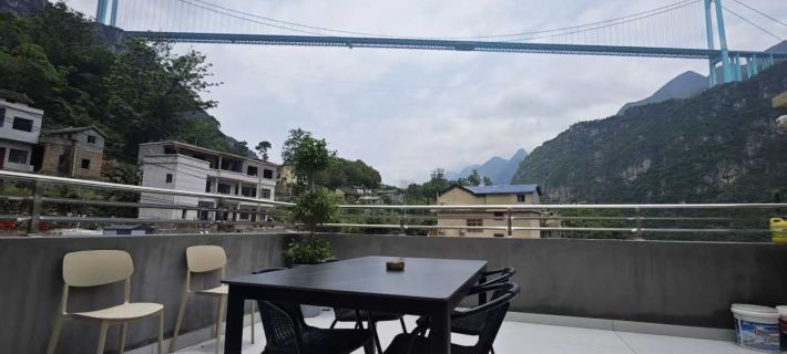Yunqiao Banshan Homestay (Huajiang Canyon Bridge) Отели в г. Чженьфен