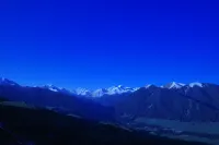Qiongkushitai Xingxiu - Mountain Homestay - Mountain view
