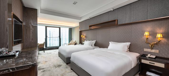 Hill Hotel (Chongqing Jiefangbei Hongyadong Branch) Hotels in Chongqing