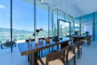 Xijiang Longtangshan house - bar