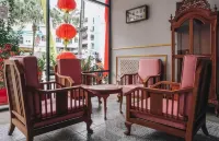 Hotel CIQ, Jalan Trus - 3-Star