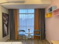 广州卡莱尔国际公寓 - 豪华投影大床房