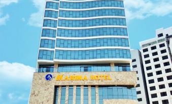 Marina Hotel