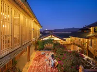 Zhuyu Guancheng Panoramic Designer Garden Hydrogen and Oxygen Meisu (Lijiang Ancient City Branch)