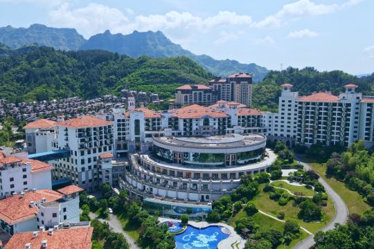 张家界碧桂园凤凰套房酒店