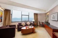 Grand Rezen Hotel Merryland Changshu Hotel in zona Yushan Scenic Area