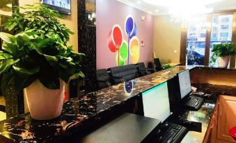 Shell Hotel (Urumqi Xishan Road Branch)