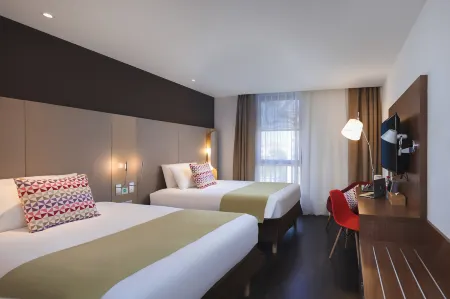 Campanile Beijing South Railway Station Lize