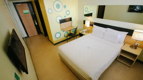 Go Hotels Iloilo