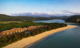 Hoshino Resorts Iriomote Hotel